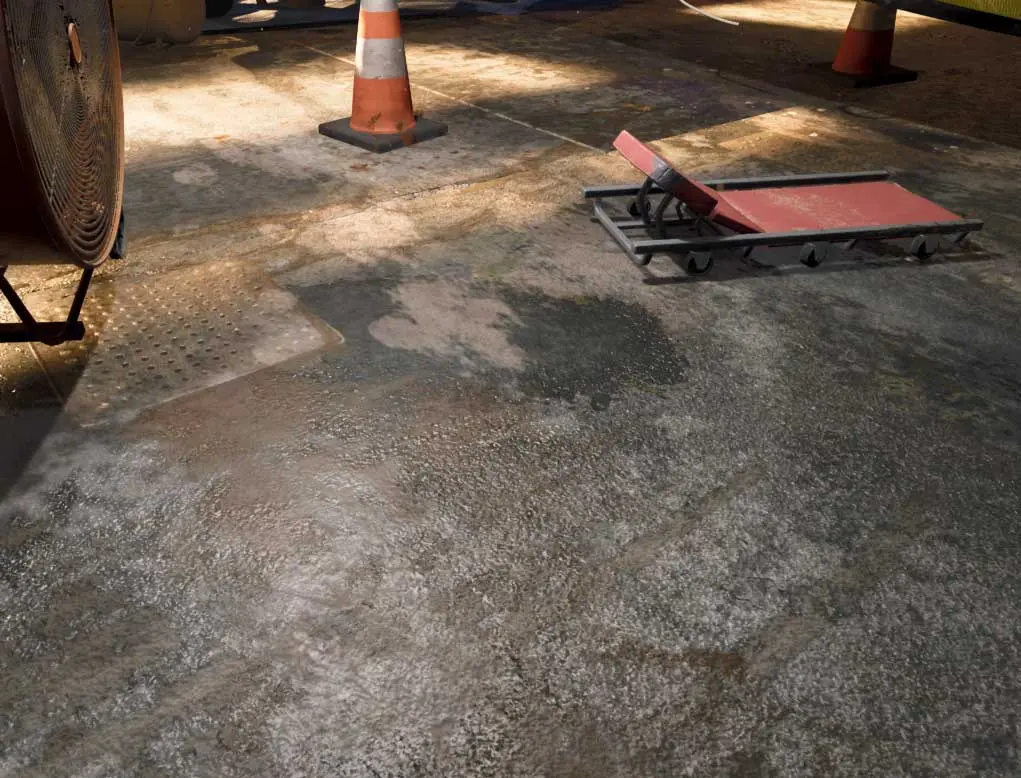 Advanced clearcoat with controlled weathering and imperfections